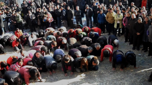 Ping'an Yueqing Aiweiwei1